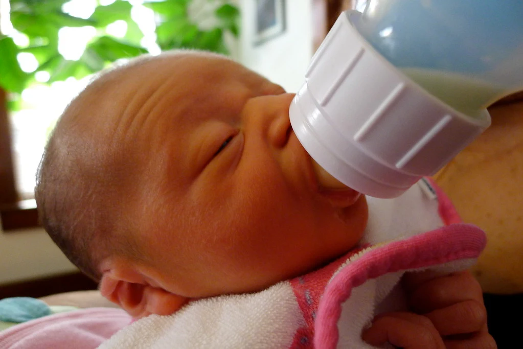 how-to-increase-breast-milk-supply-naturally (1) (1)